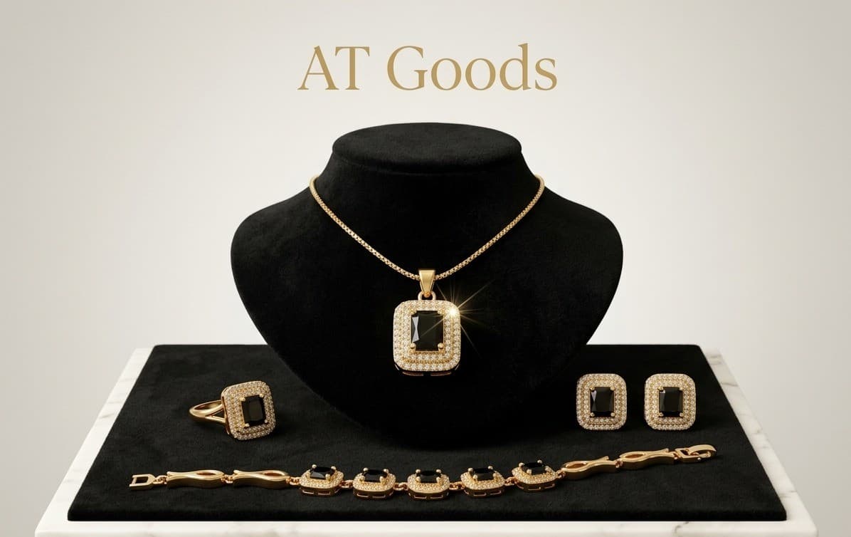 Ruby Black Collection Square Pendant Set